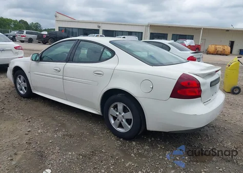 2008 Pontiac Grand Prix z USA, uszkodzony, nr VIN 2G2WP552081146514